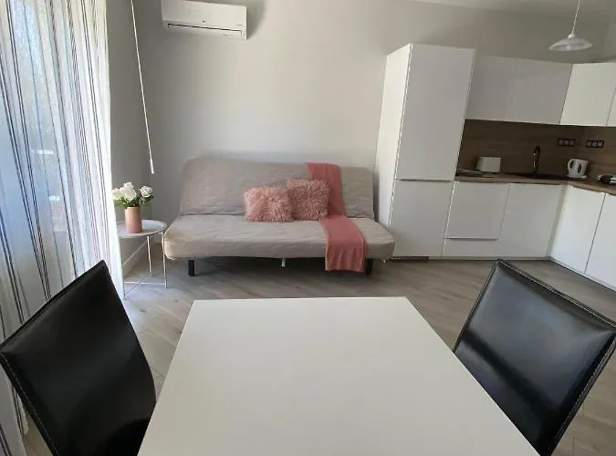 Apartman Aida *